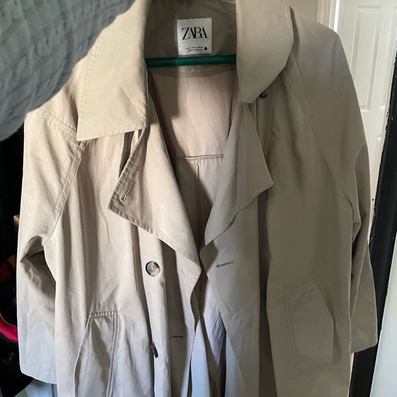 Zara Trench Coat - Picture 2 of 6